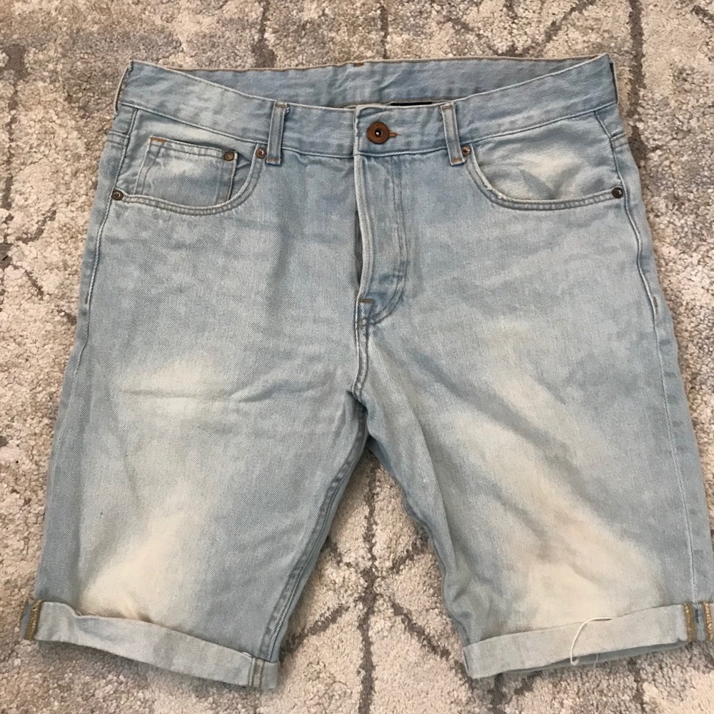 Light denim jean shorts